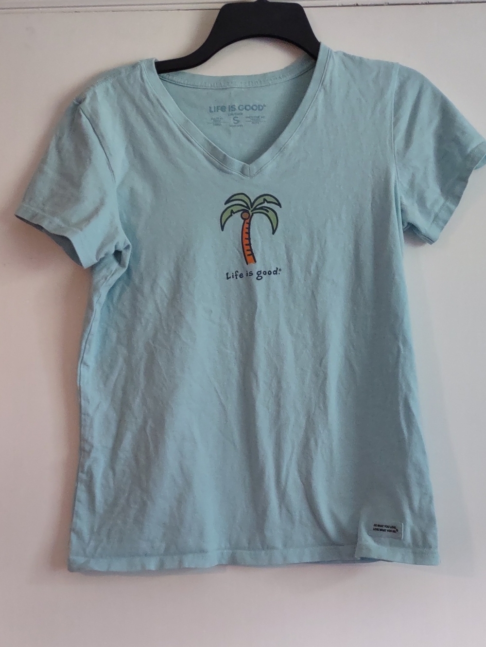 Life Is good, Crusher V neck Shirt, Women's Small